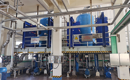 1681349969269829.jpg 板式降膜蒸發(fā)器